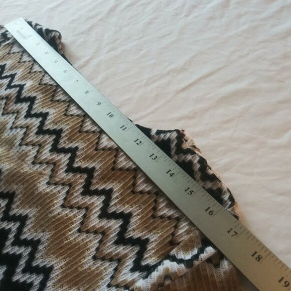 Alfred Dunner women's size S multicolored zigzag top - Picture 12 of 15